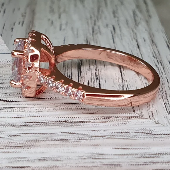 Classic Rose Gold Round Diamond Ring - Picture 2 of 4